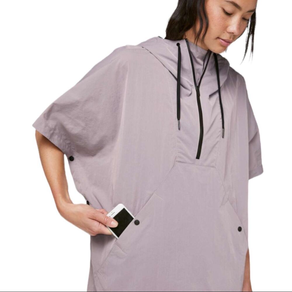 Lululemon Morning Mist Cape Smoky Blush Windproof Water-Repellent Packable M/L